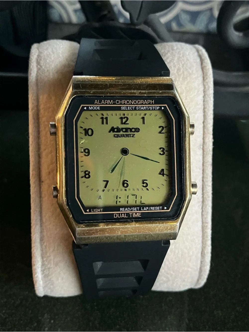 Advance Dual Time LCD